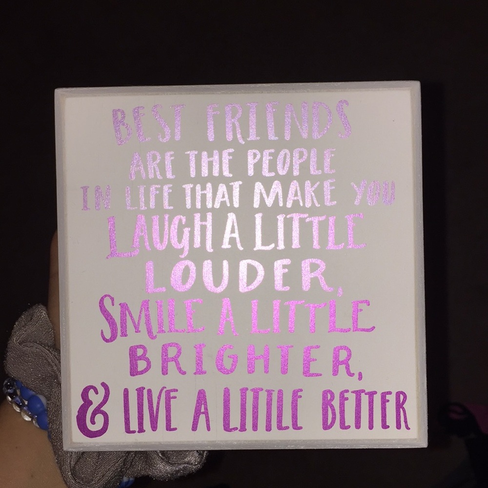 best friends sign